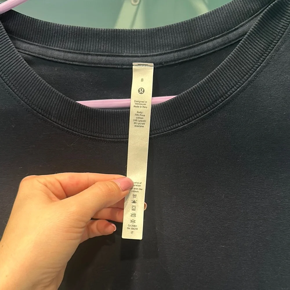 Lululemon navy Tshirt dress - Picture 4 of 5